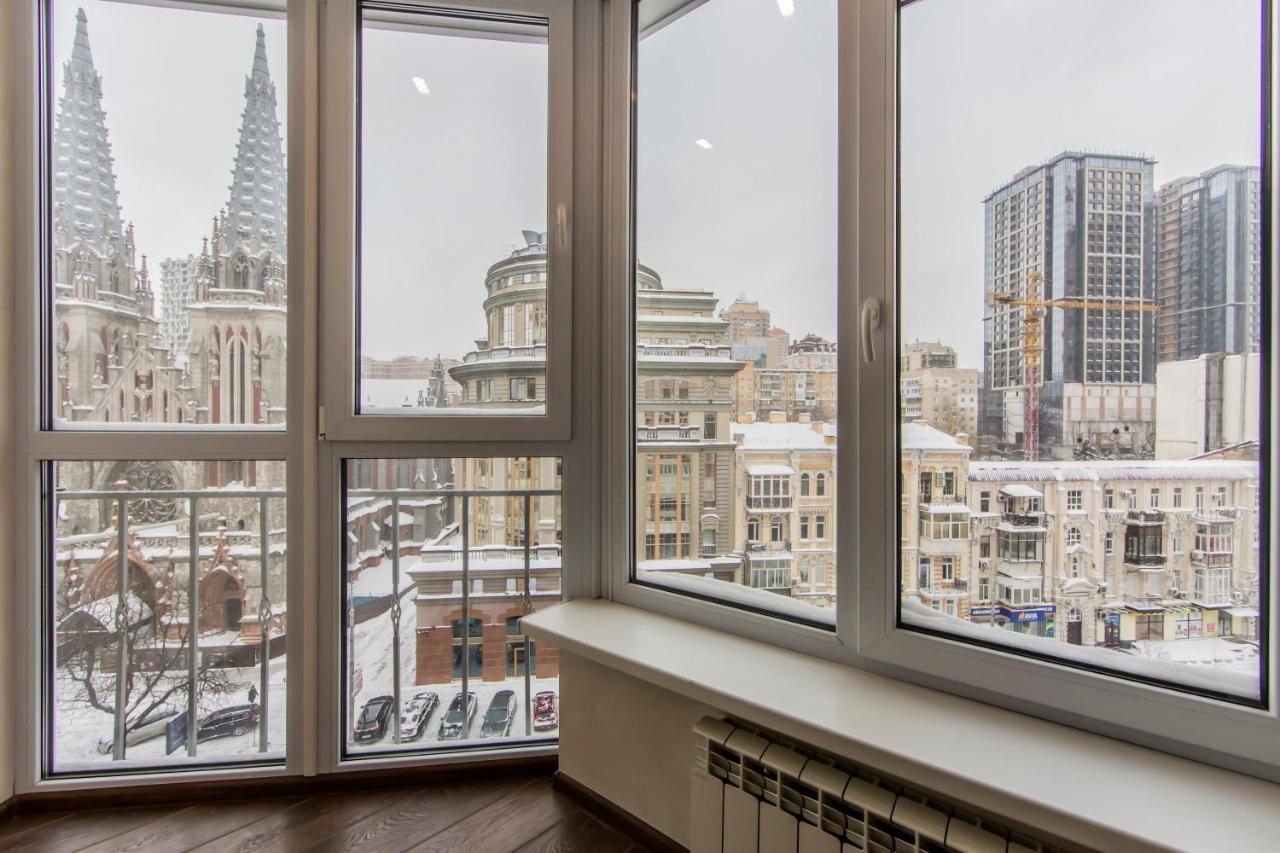 Шикарная Квартира Возле Костёла В Центре Kyiv Exterior photo